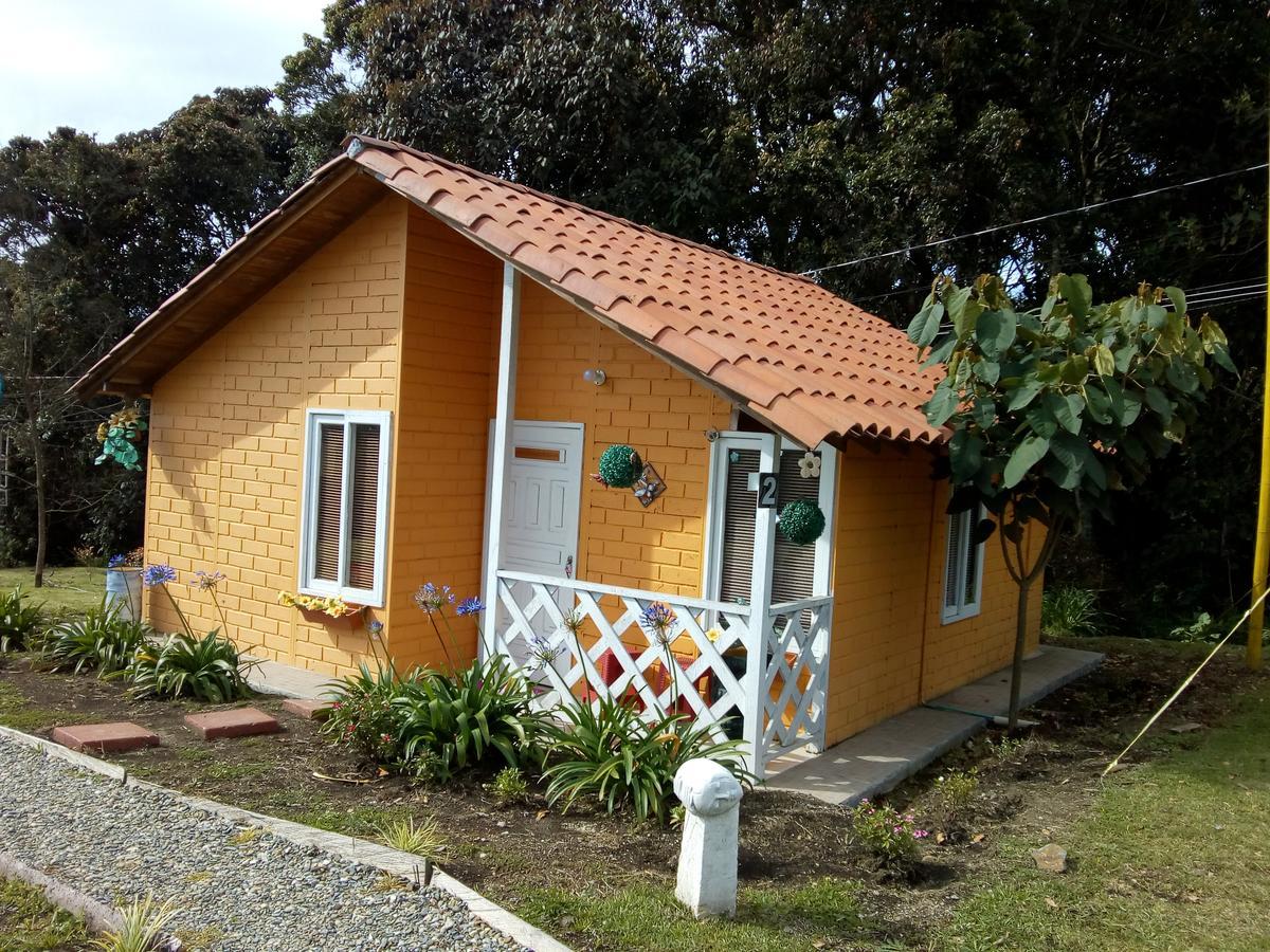 Hospedaje Santaelena -Chalets De Montana- Santa Elena  Exterior photo